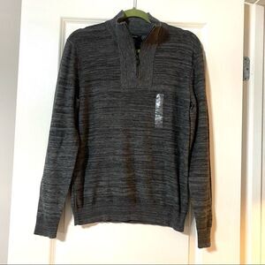 NWT Alfani shades of gray 3/4 front zip sweater.
